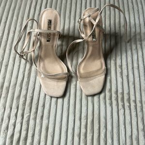 New unboxed nude heels